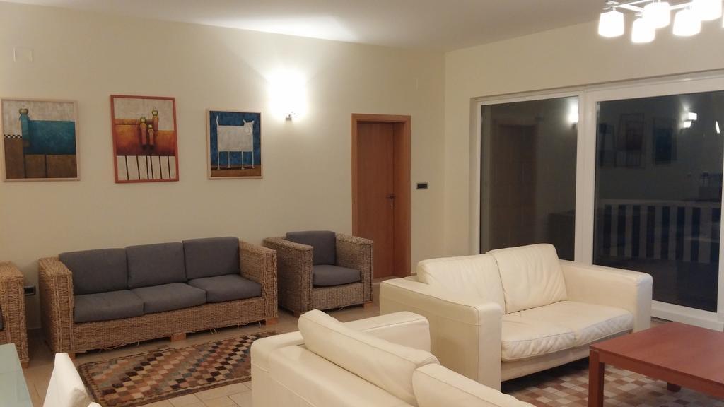 Apartments On Gorana Pavlova 24 Sutivan Bagian luar foto